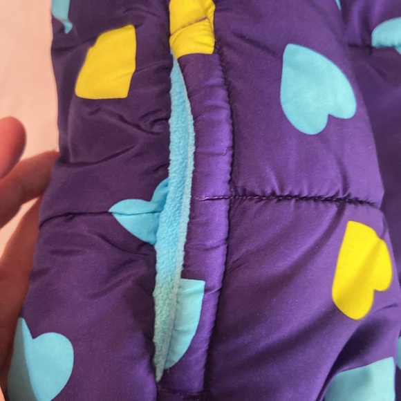 OshKosh B’Gosh Little Girls Puffer Vest Size 4 - Picture 7 of 10